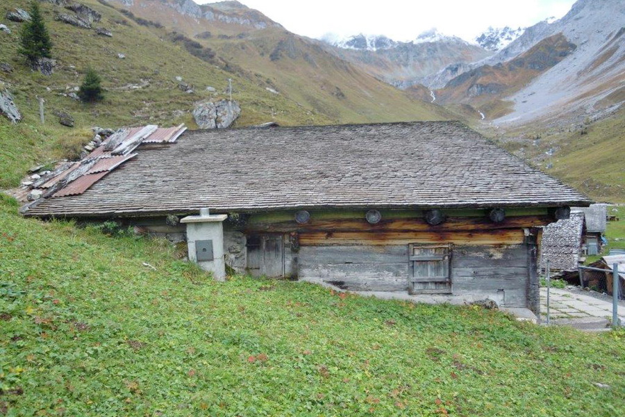 Umbau Alphütte Gafjen vorher